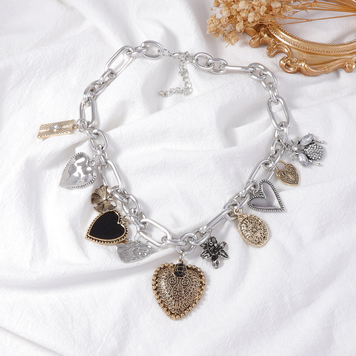 Z Vintage Necklace - Heart & B - Z Vintage Fashion recension och pris
